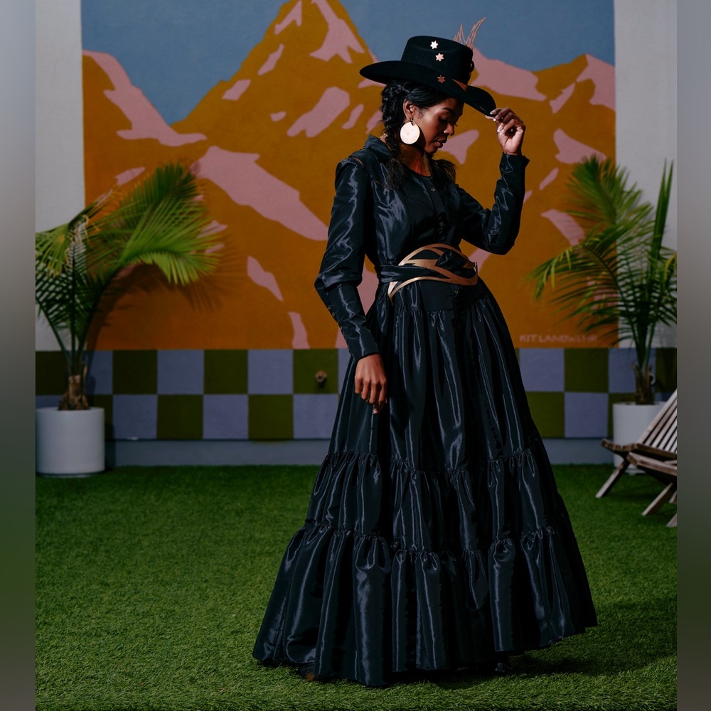 Black long sleeve dress taffeta pockets medium maxi